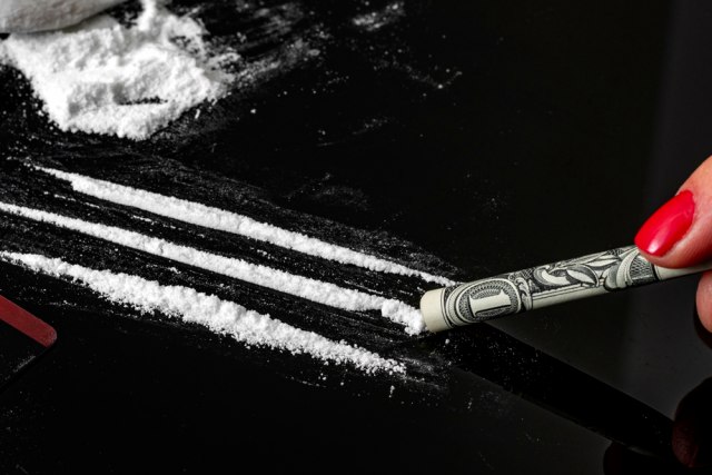 U Hrvatskoj potrošnja kokaina skoèila za 500 posto, B92.net saznaje kakva je situacija u Srbiji